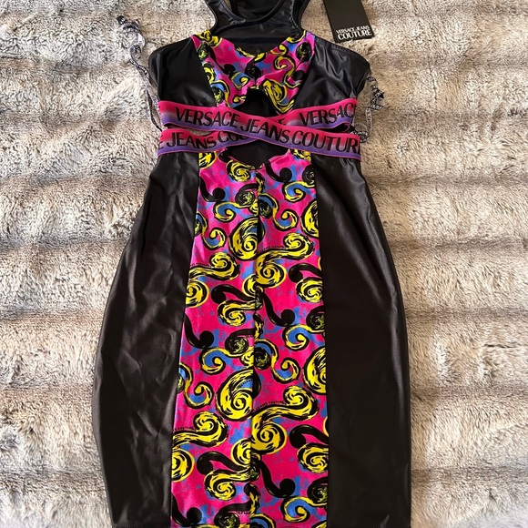 Meet your Posher, Aaron - Picture 11 of 16